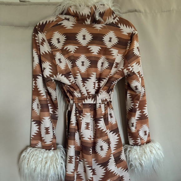 Southern Grace Brown and Cream Long Sleeve Dress with Faux Fur - Picture 2 of 5